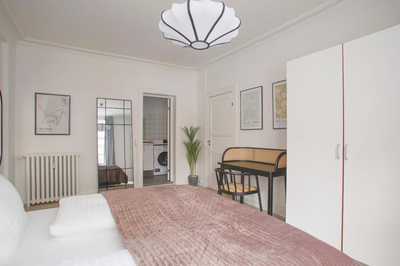 Homely 1 Bedroom Flat By The Copenhagen Lakes Екстериор снимка